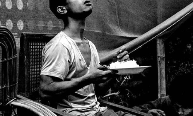 The Smell of Man— book review by Oudarjya Pramanik